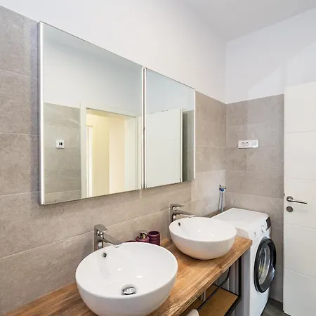 Vista Mare 1 With Heated Pool *