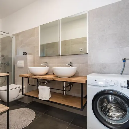 Vista Mare 1 With Heated Pool *
