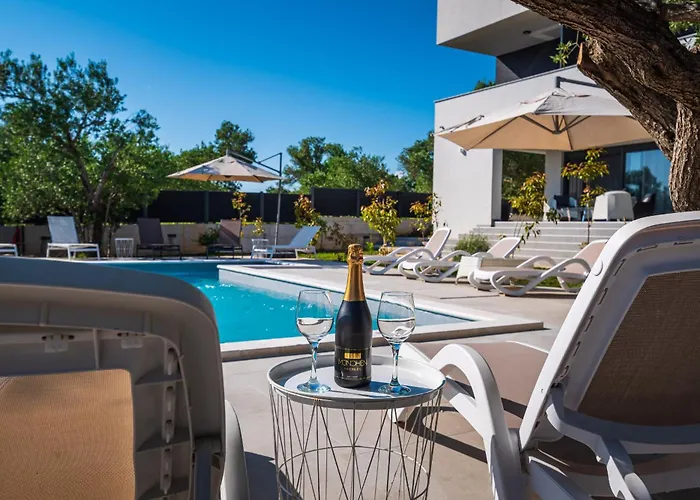 Vista Mare 1 With Heated Pool