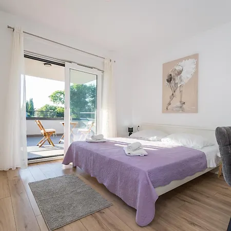 Apartmán Vista Mare 1 With Heated Pool *