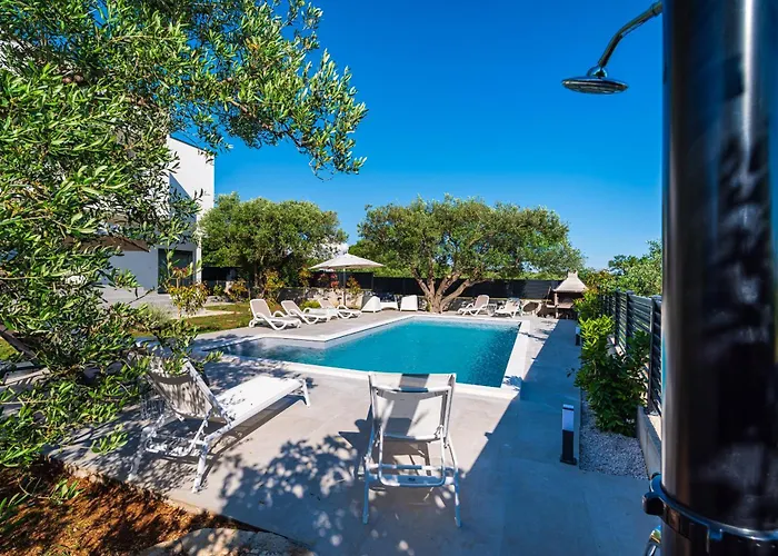 Vista Mare 1 With Heated Pool * Свети-Филип-и-Яков